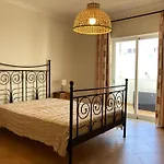 Condo, Balcony & Pools Apartmán