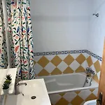 Apartmán Condo, Balcony & Pools *